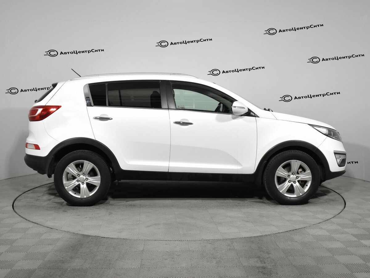 Kia Sportage с пробегом — 2012 год. Фото: #4