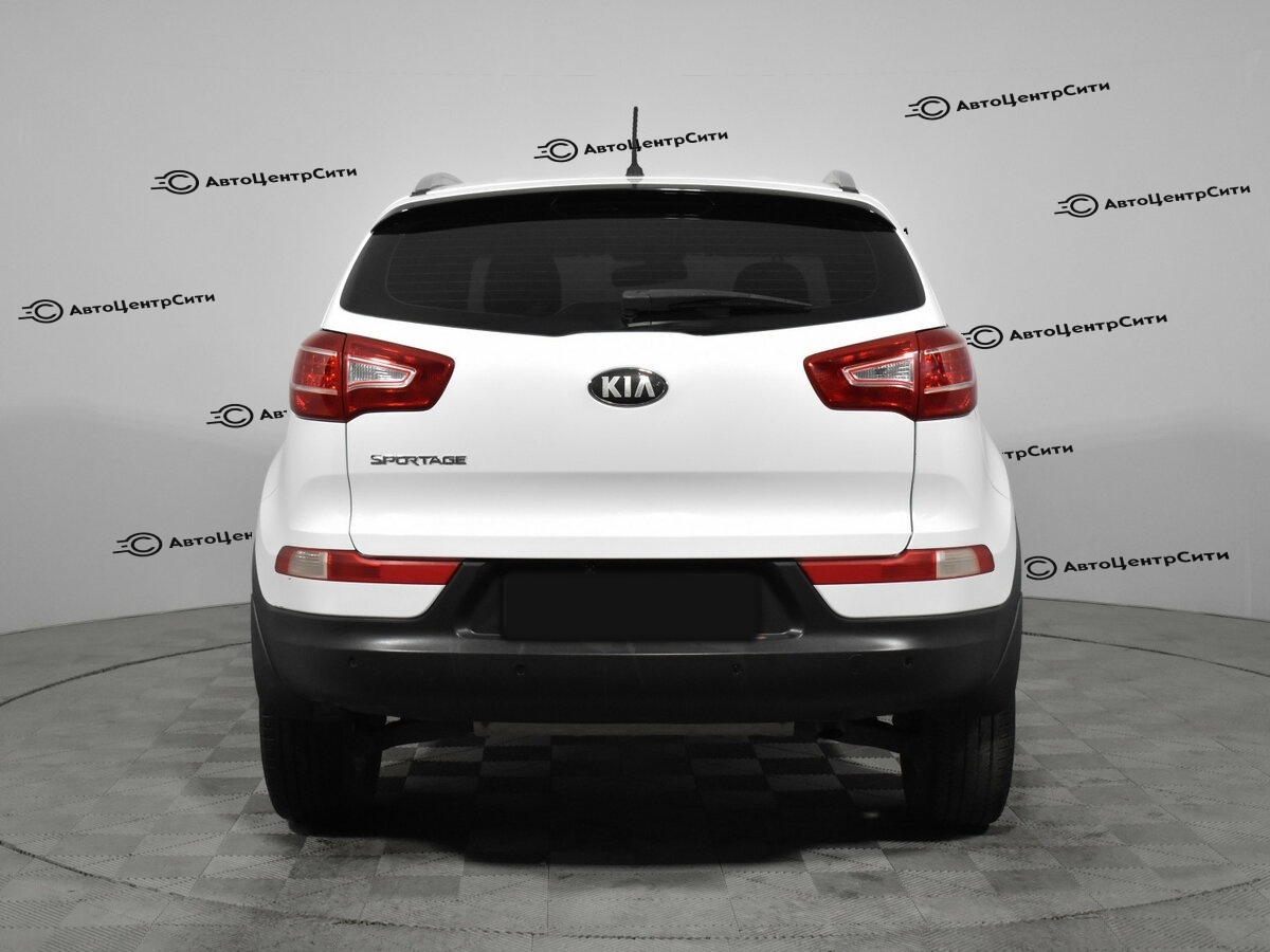Kia Sportage с пробегом — 2012 год. Фото: #6