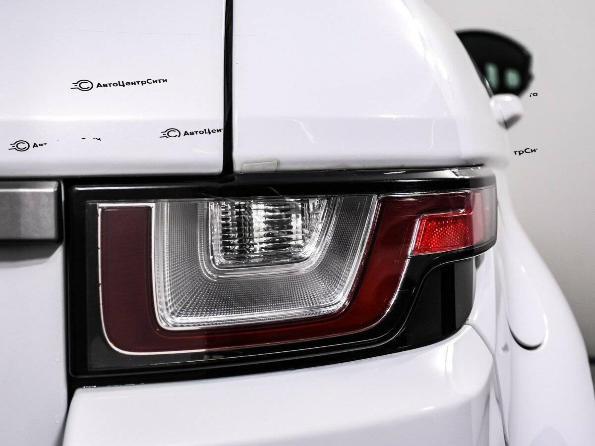 Land Rover Range Rover Evoque с пробегом — 2015 год. Фото: #13