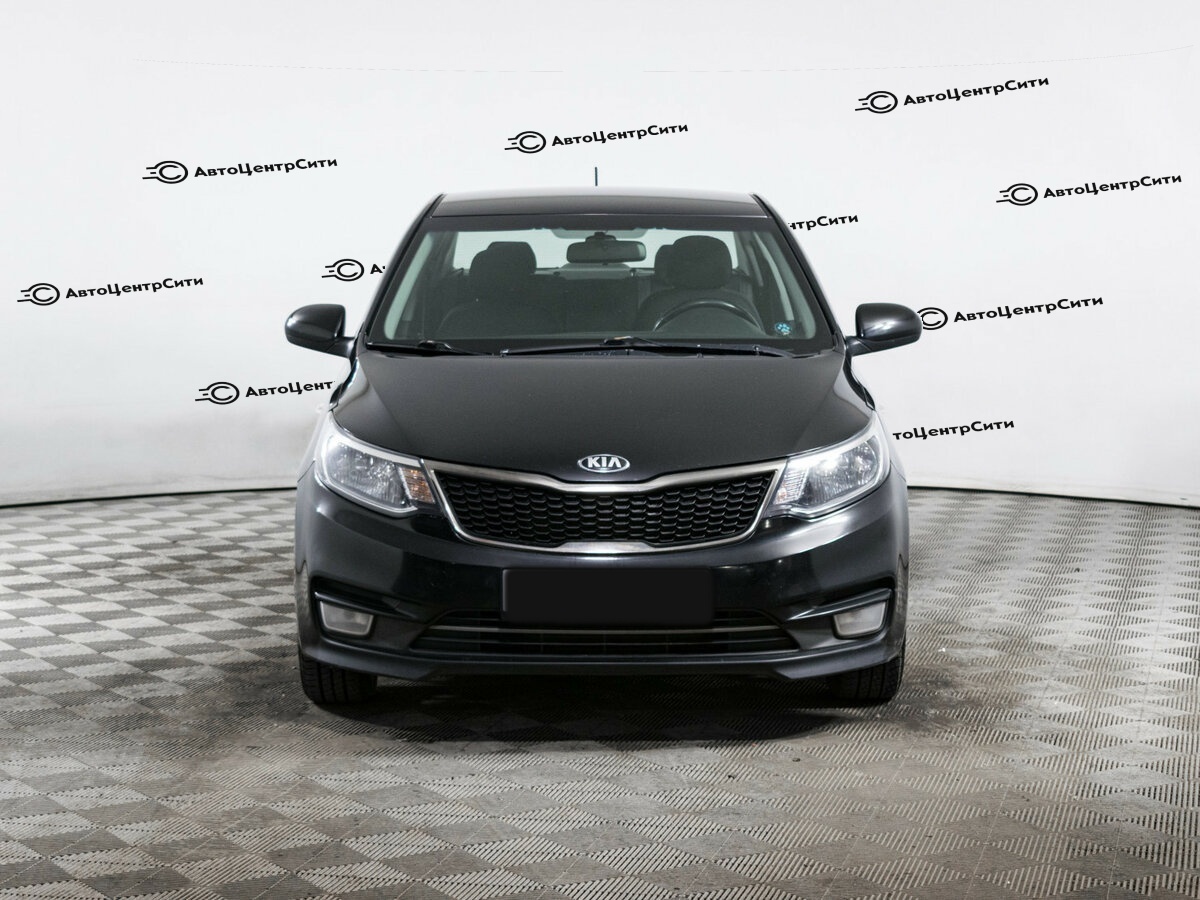 Kia Rio с пробегом — 2016 год. Фото: #1