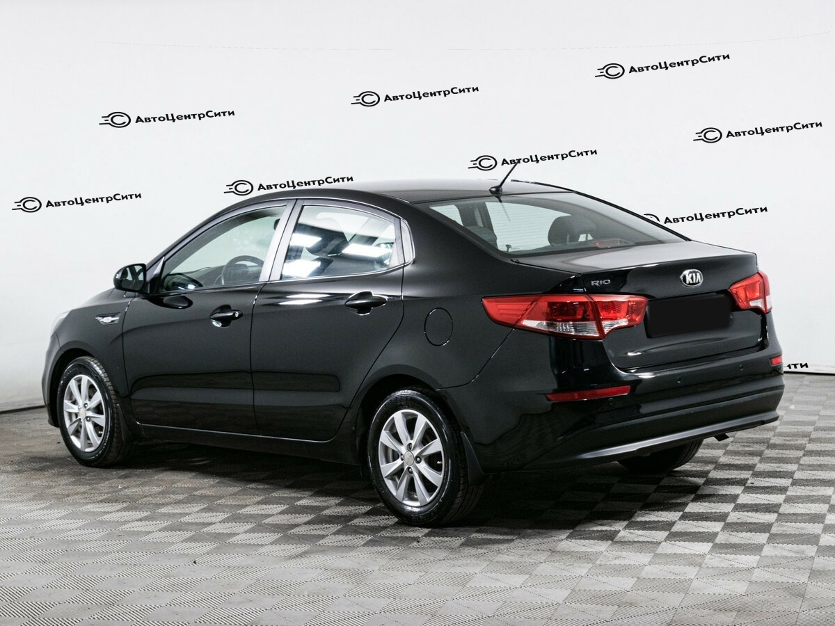 Kia Rio с пробегом — 2016 год. Фото: #5