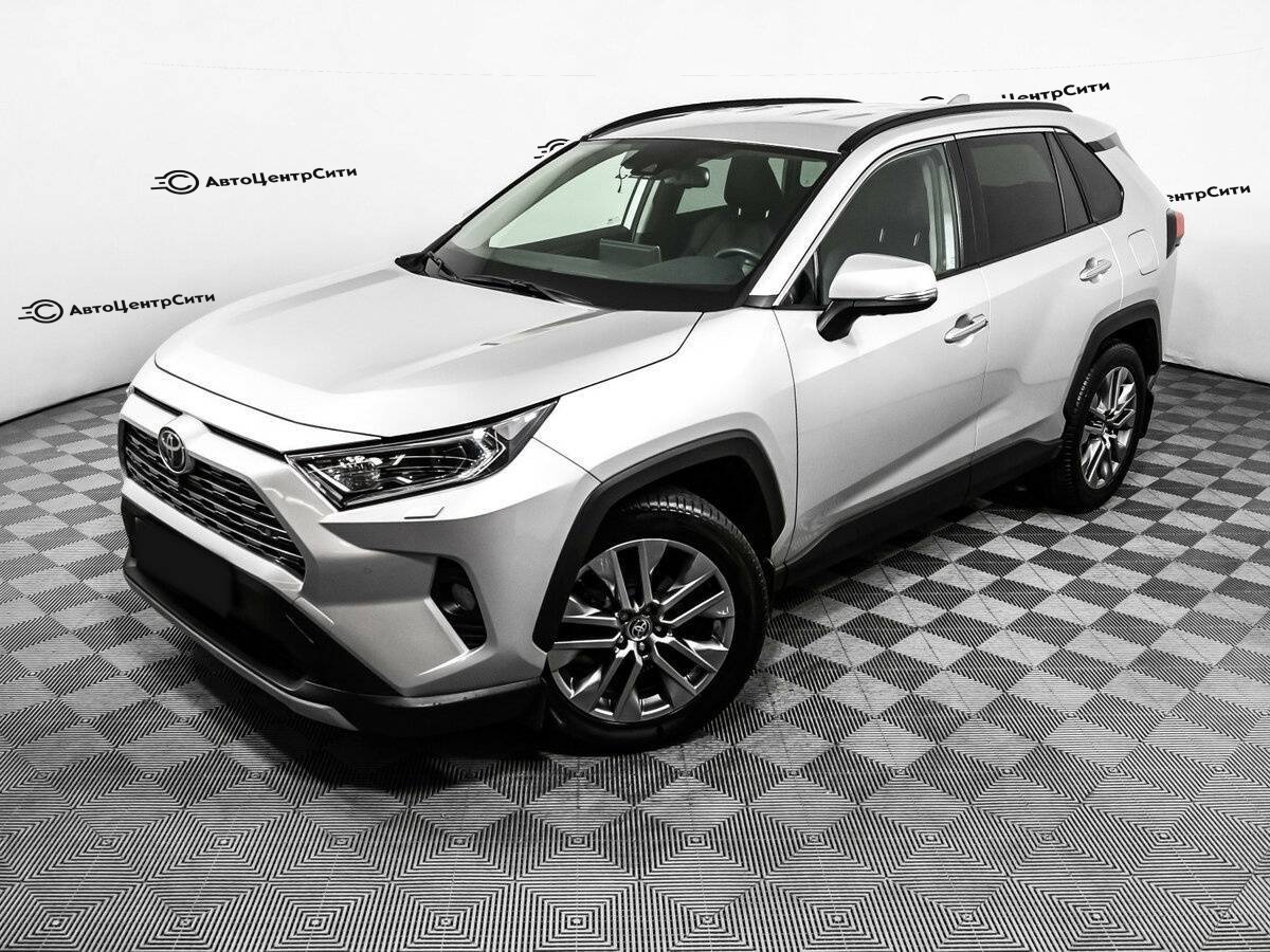 Toyota RAV4 с пробегом — 2021 год. Фото: #14
