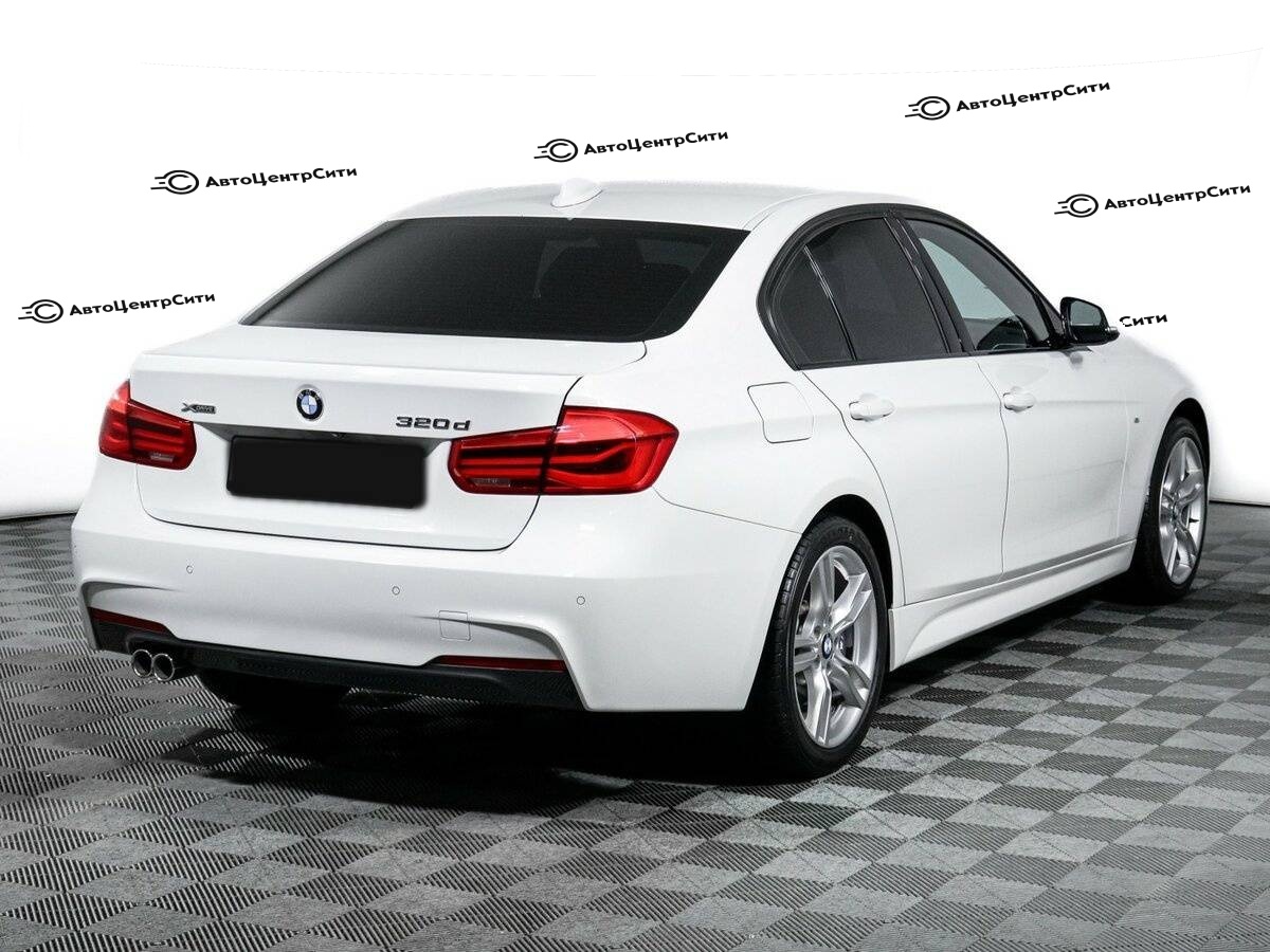 BMW 3 серии с пробегом — 2018 год. Фото: #4