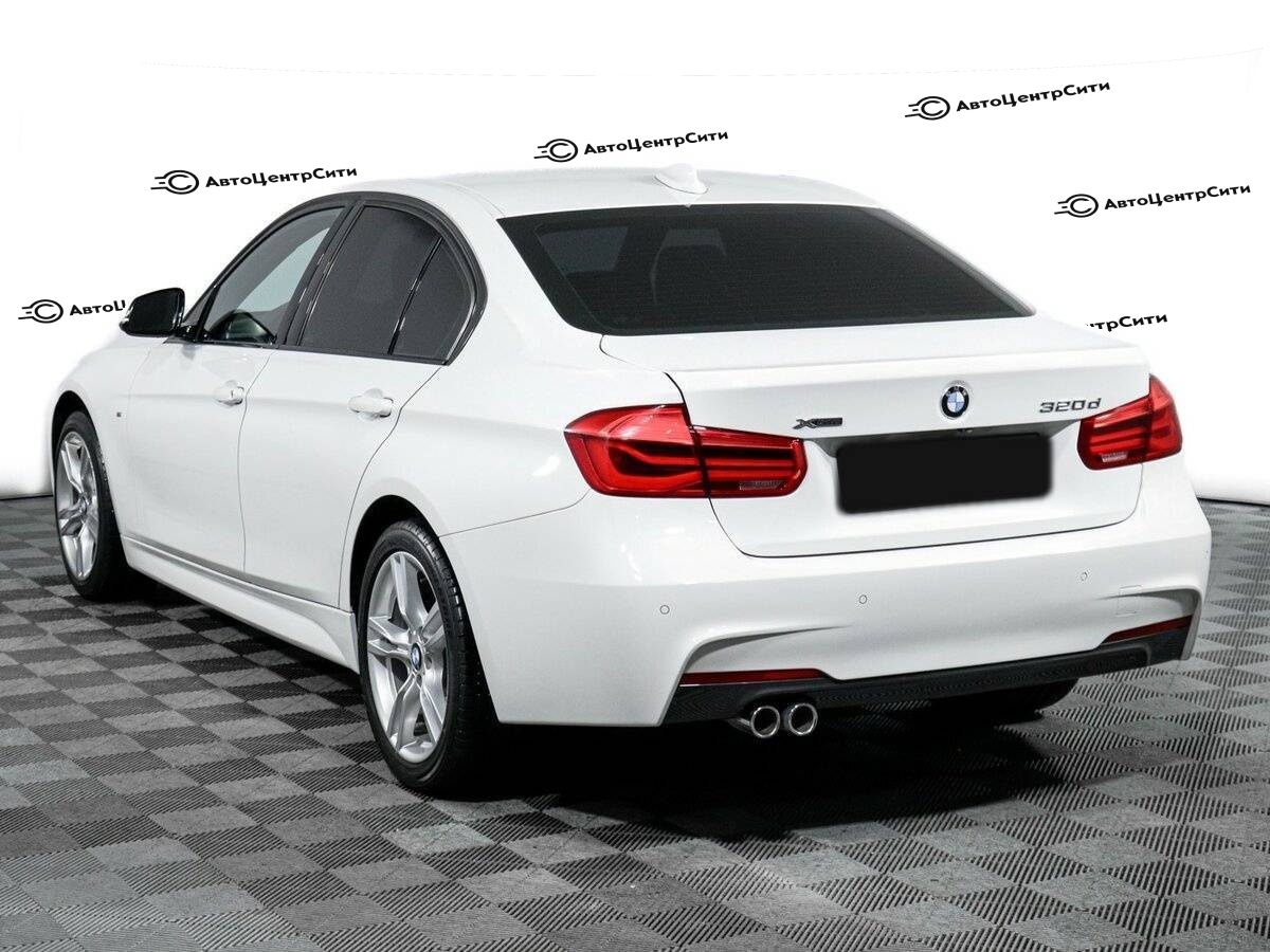 BMW 3 серии с пробегом — 2018 год. Фото: #6