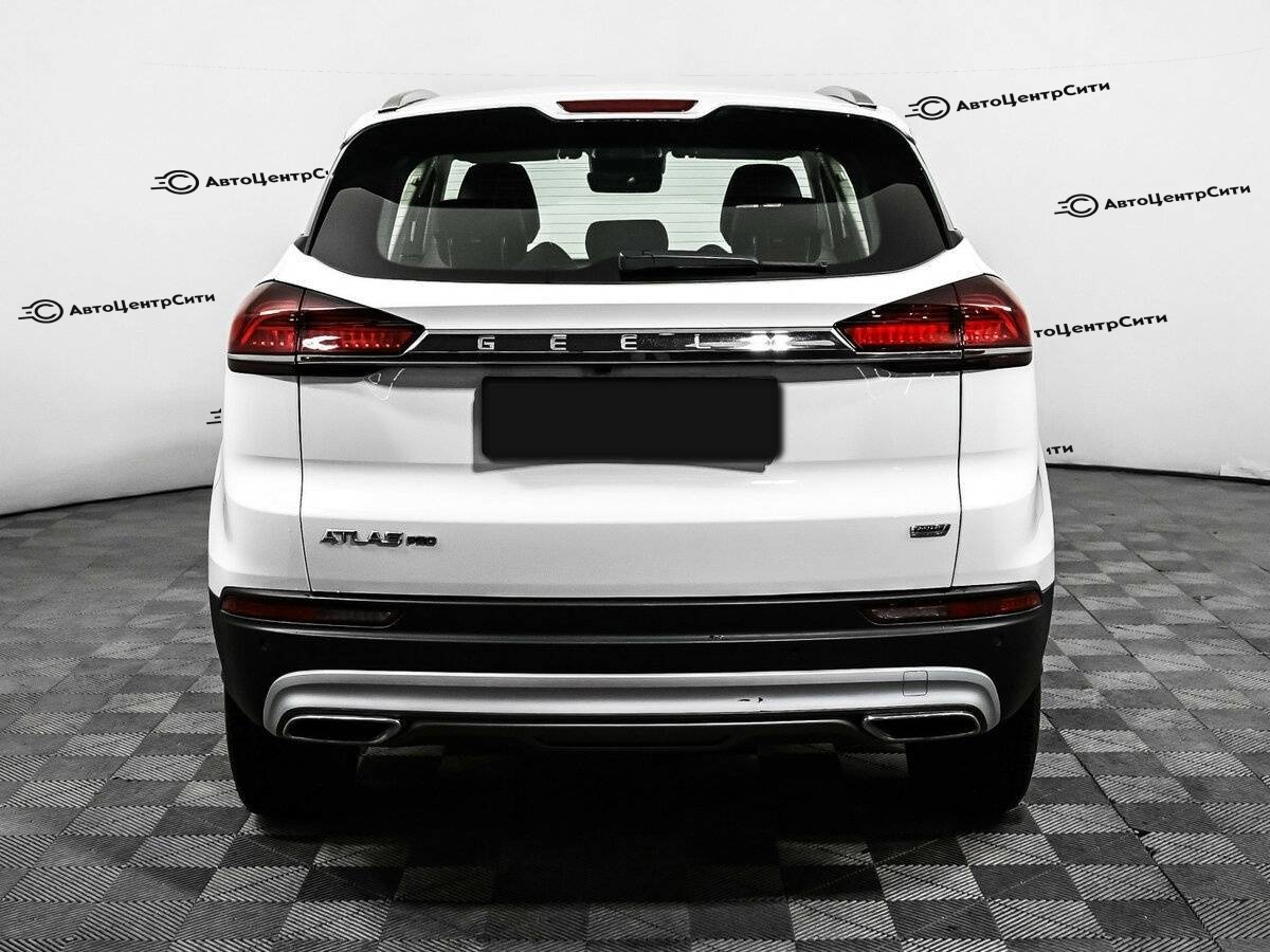 Geely Atlas Pro с пробегом — 2022 год. Фото: #5