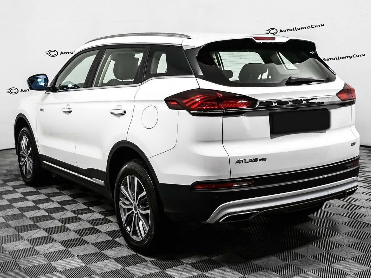 Geely Atlas Pro с пробегом — 2022 год. Фото: #6