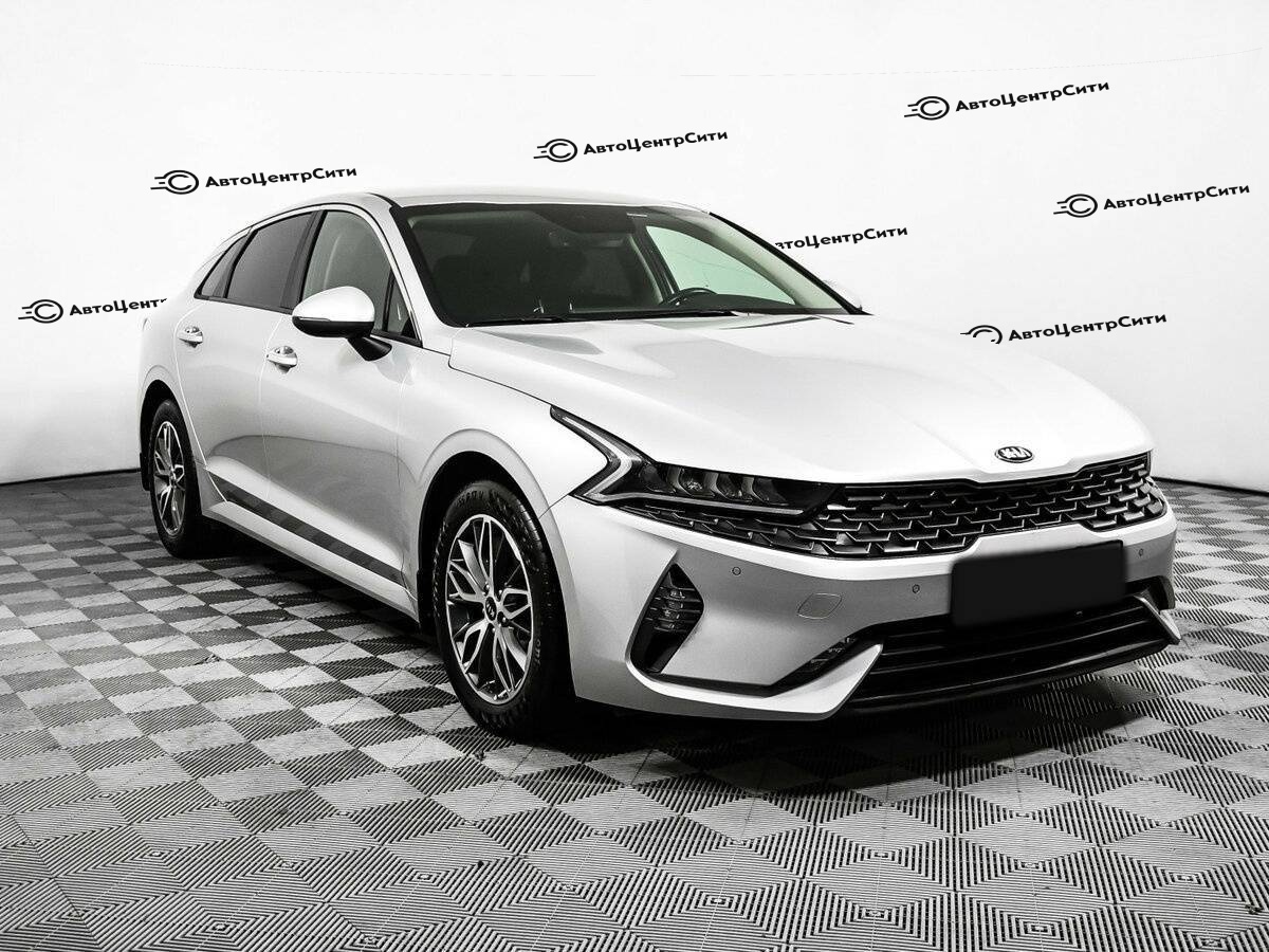Kia K5 с пробегом — 2021 год. Фото: #2