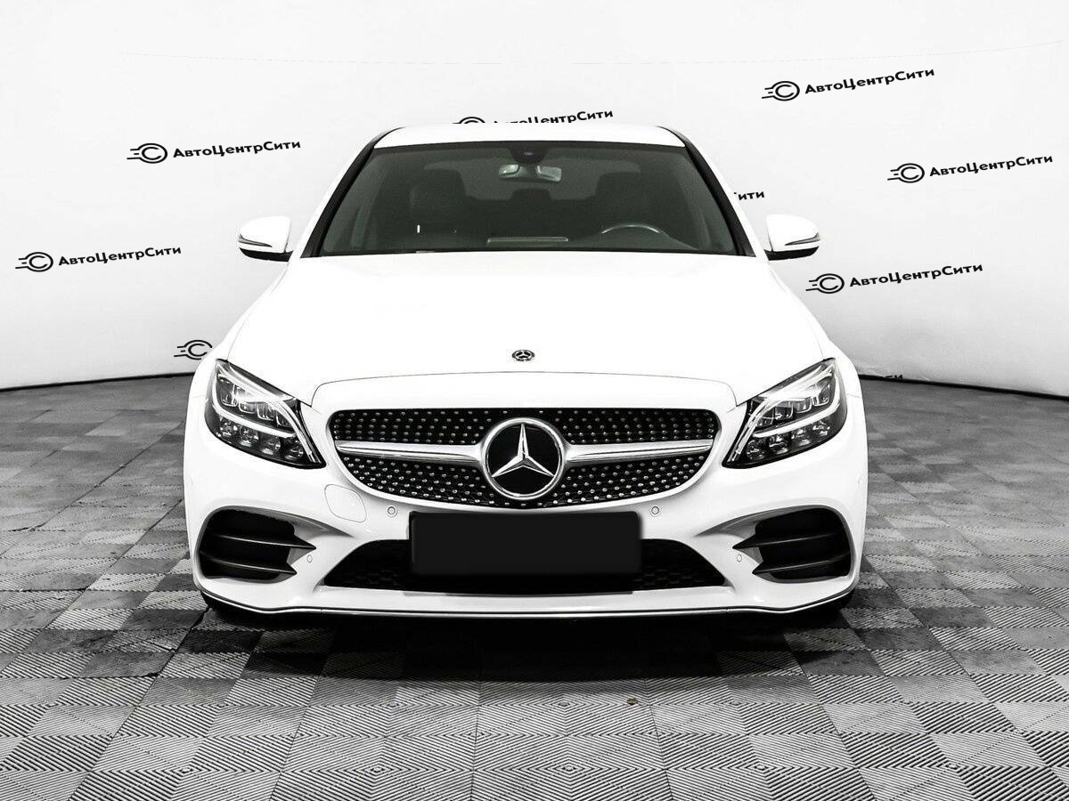 Mercedes-Benz C-Класс с пробегом — 2018 год. Фото: #1