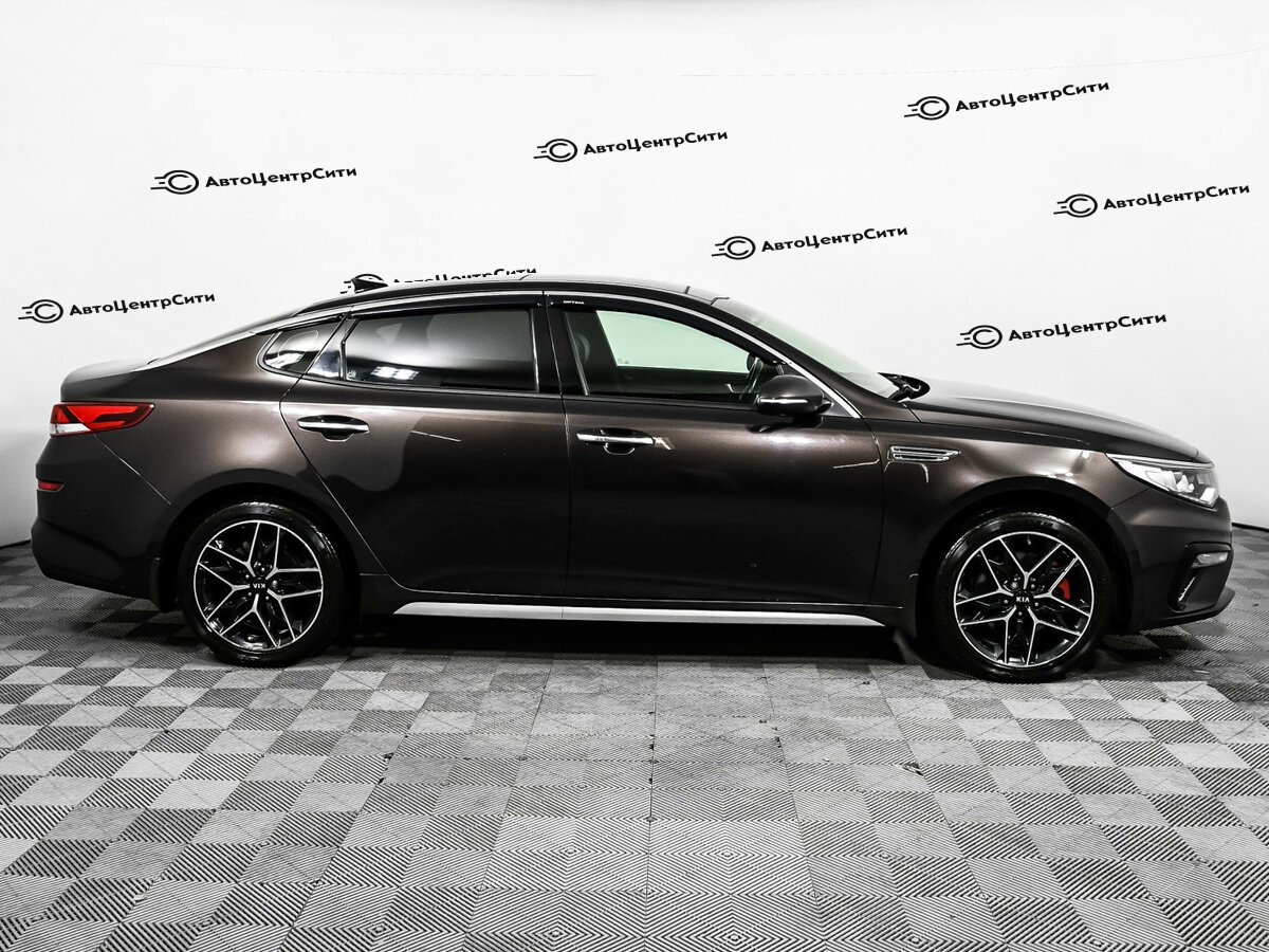 Kia Optima с пробегом — 2018 год. Фото: #3