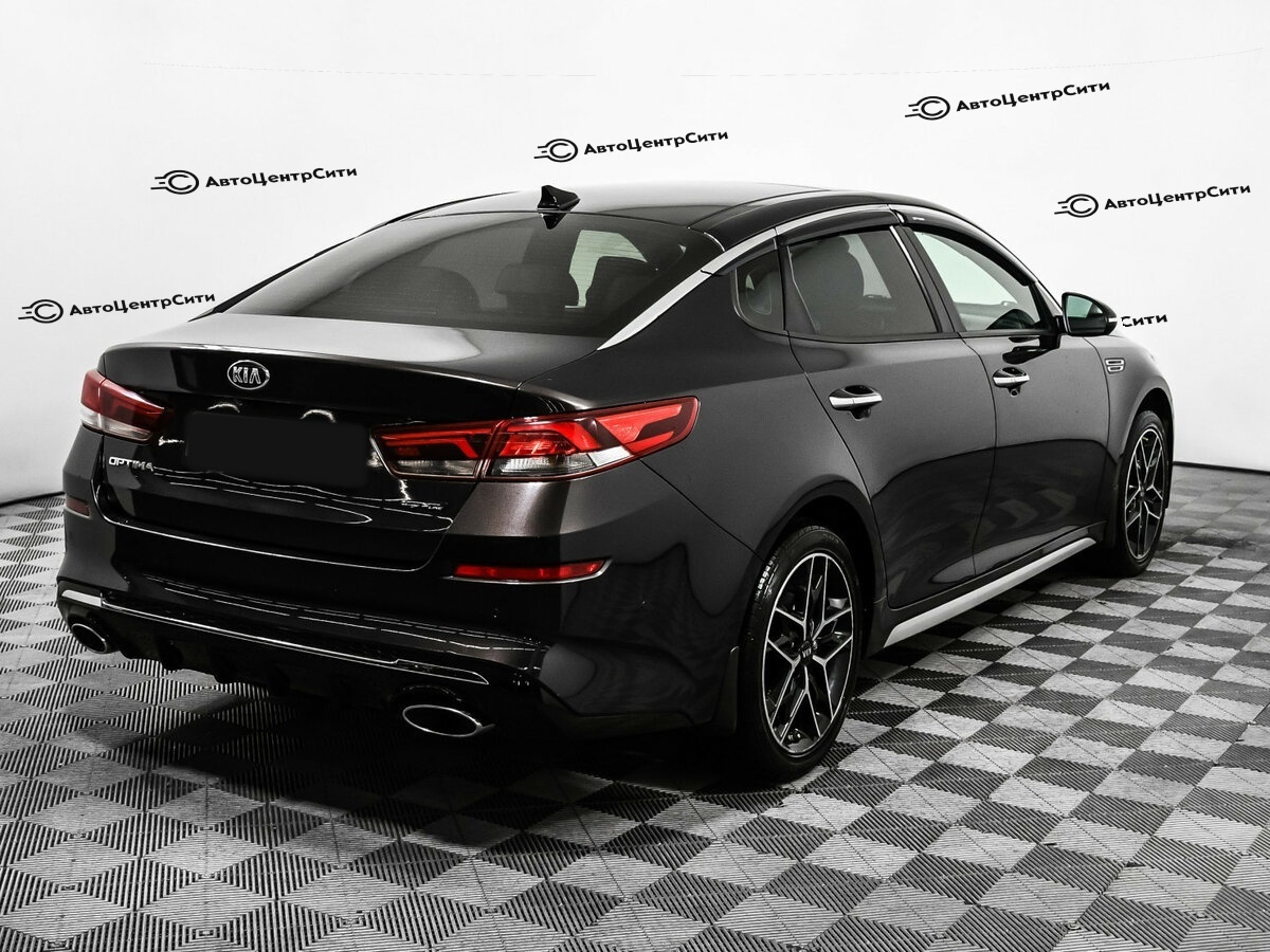 Kia Optima с пробегом — 2018 год. Фото: #4