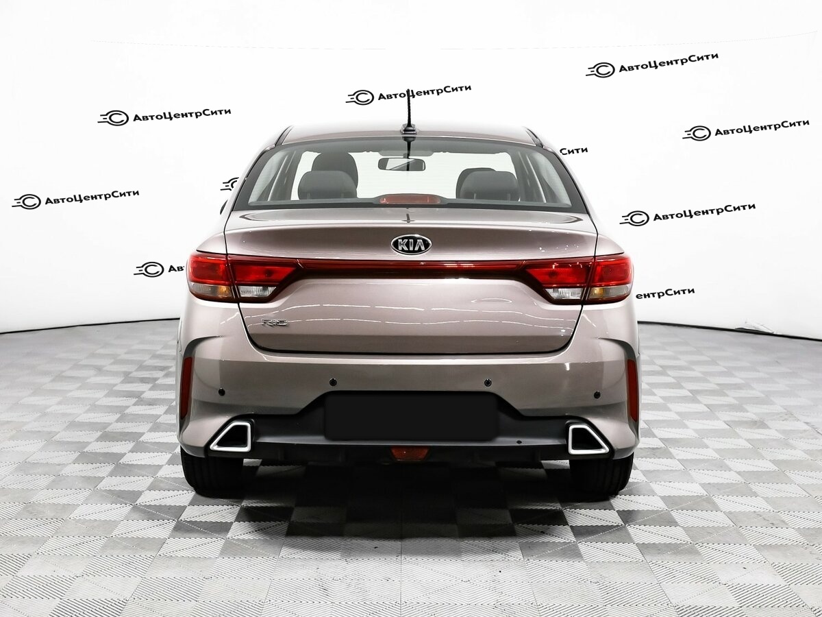Kia Rio с пробегом — 2021 год. Фото: #4