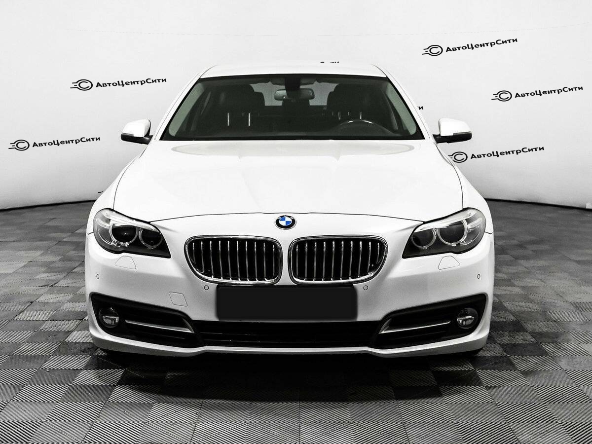 BMW 5 серии с пробегом — 2014 год. Фото: #1