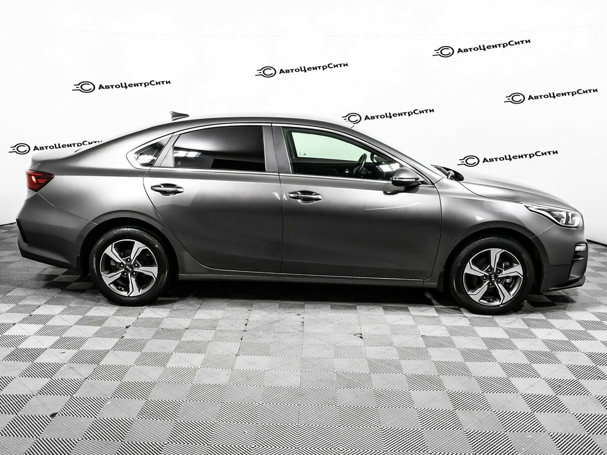 Kia Cerato с пробегом — 2021 год. Фото: #3