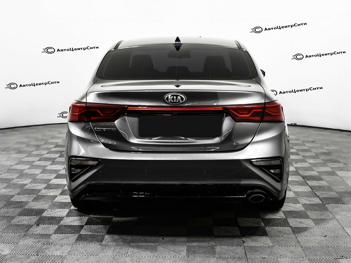Kia Cerato с пробегом — 2021 год. Фото: #5