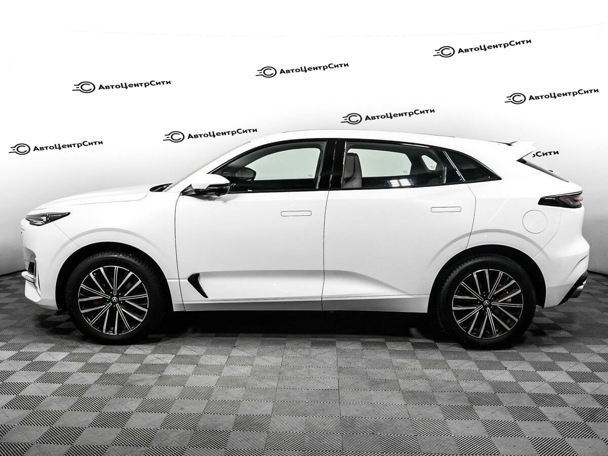 Changan UNI-K с пробегом — 2023 год. Фото: #7