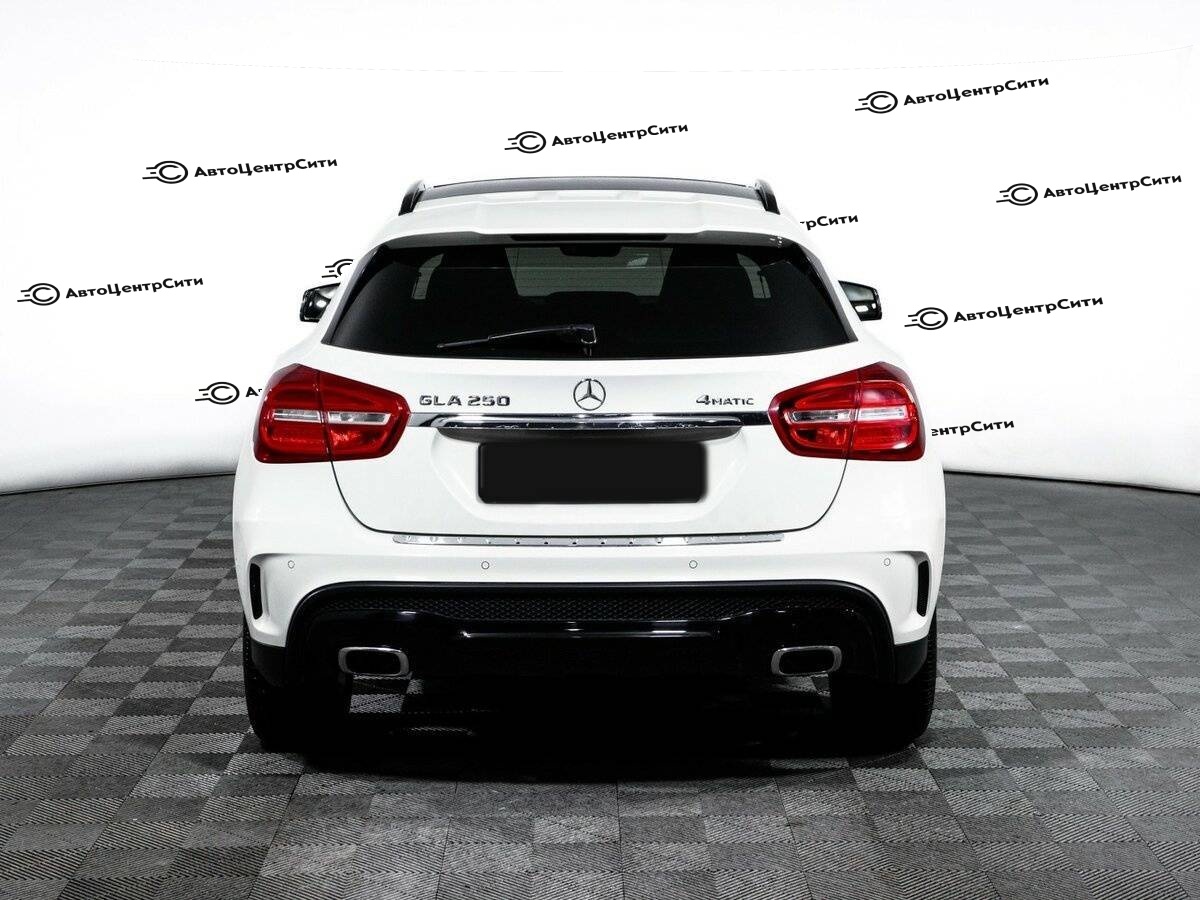 Mercedes-Benz GLA с пробегом — 2014 год. Фото: #4