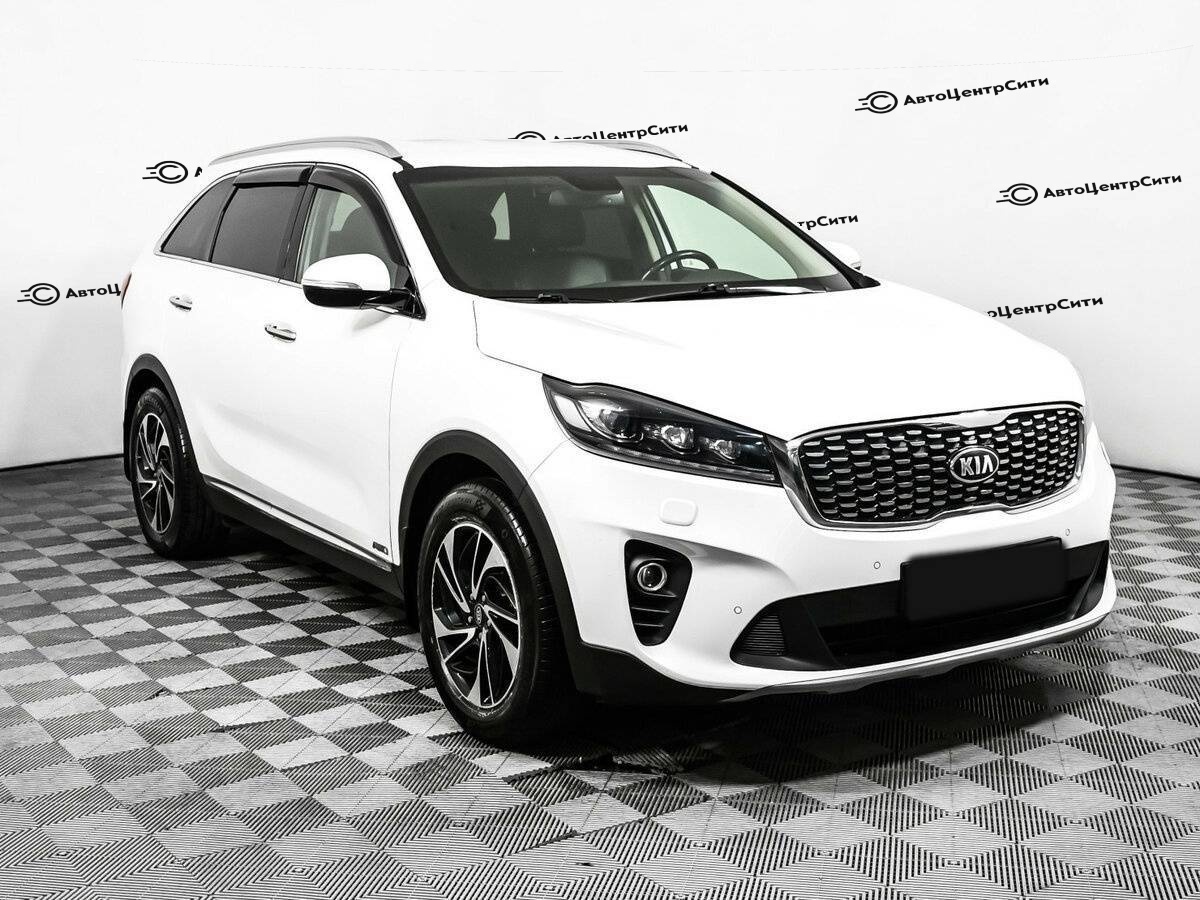 Kia Sorento с пробегом — 2018 год. Фото: #2