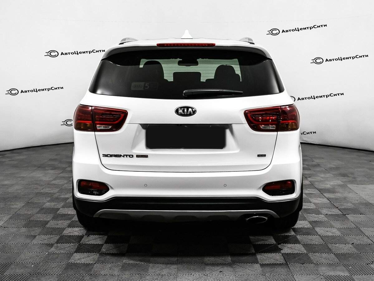 Kia Sorento с пробегом — 2018 год. Фото: #5