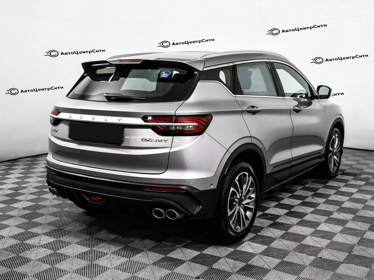 Geely Coolray с пробегом — 2022 год. Фото: #4