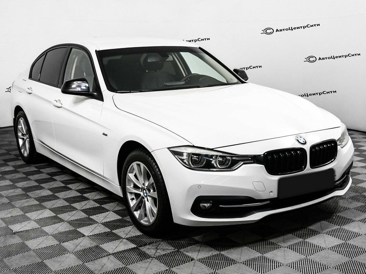 BMW 3 серии с пробегом — 2017 год. Фото: #2