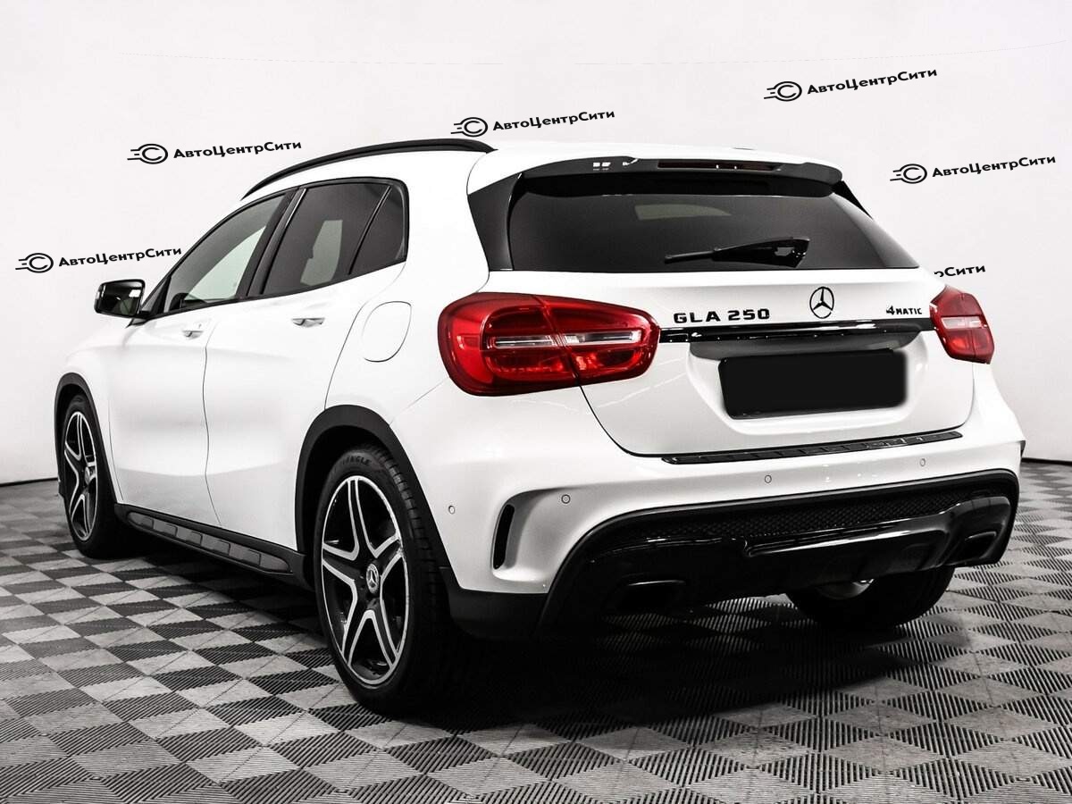 Mercedes-Benz GLA с пробегом — 2014 год. Фото: #6