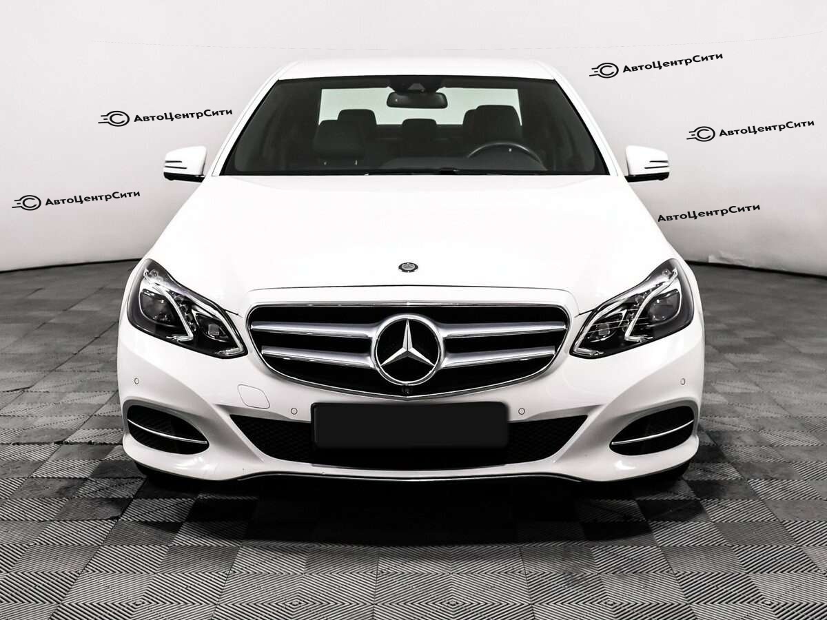 Mercedes-Benz E-Класс с пробегом — 2014 год. Фото: #1