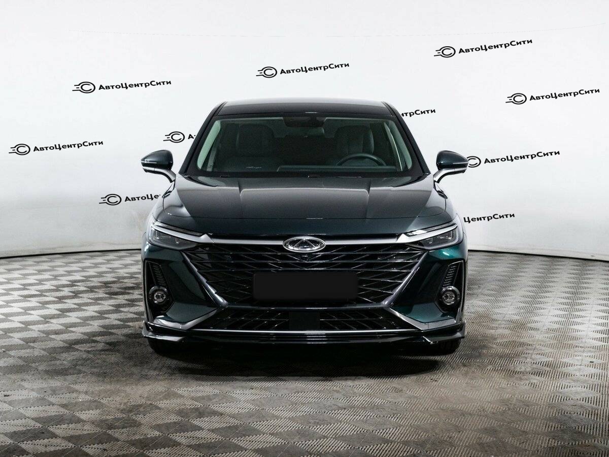 Chery Arrizo 8 с пробегом — 2024 год. Фото: #1