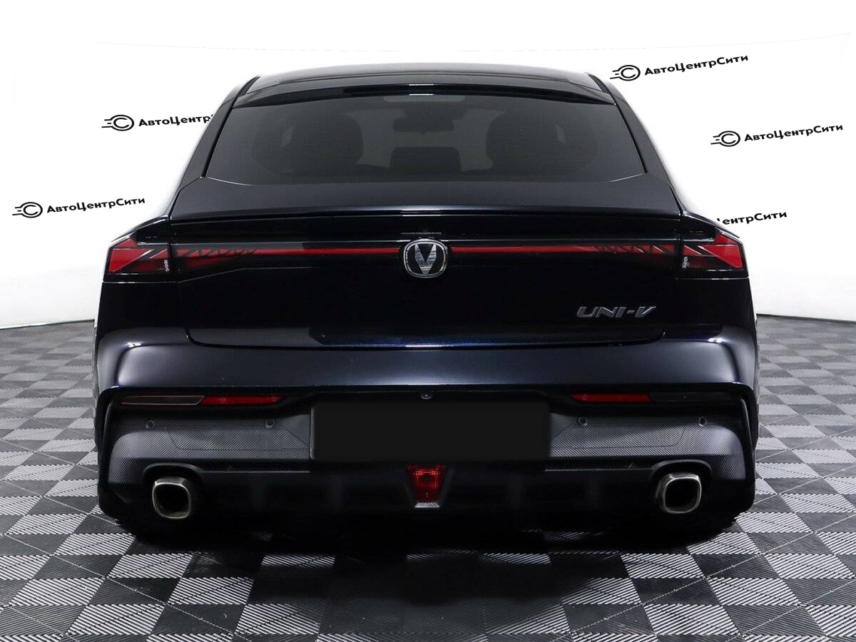 Changan UNI-V с пробегом — 2023 год. Фото: #5