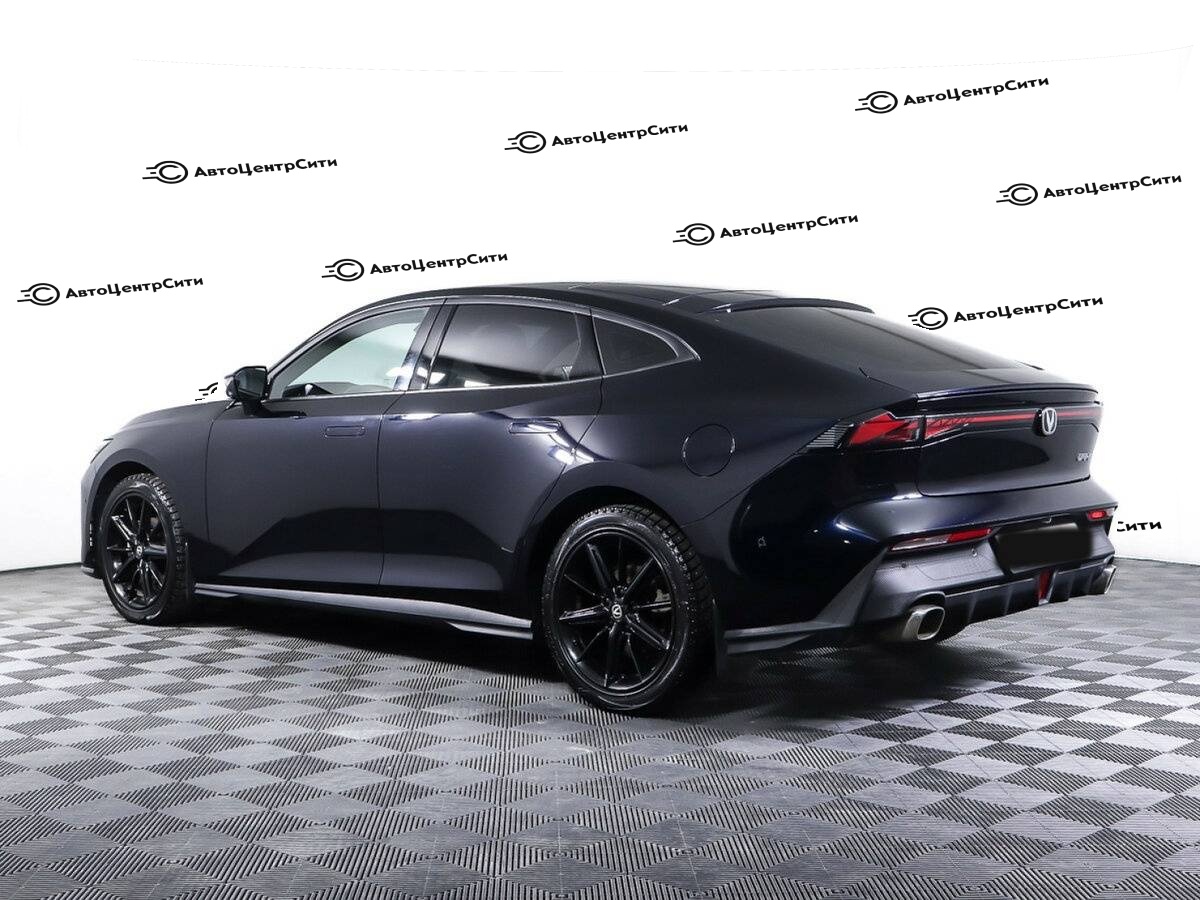 Changan UNI-V с пробегом — 2023 год. Фото: #6