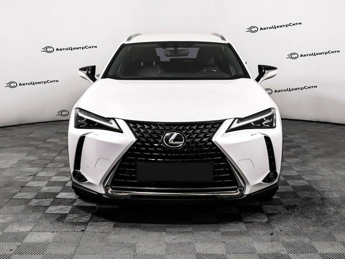 Lexus UX с пробегом — 2019 год. Фото: #1
