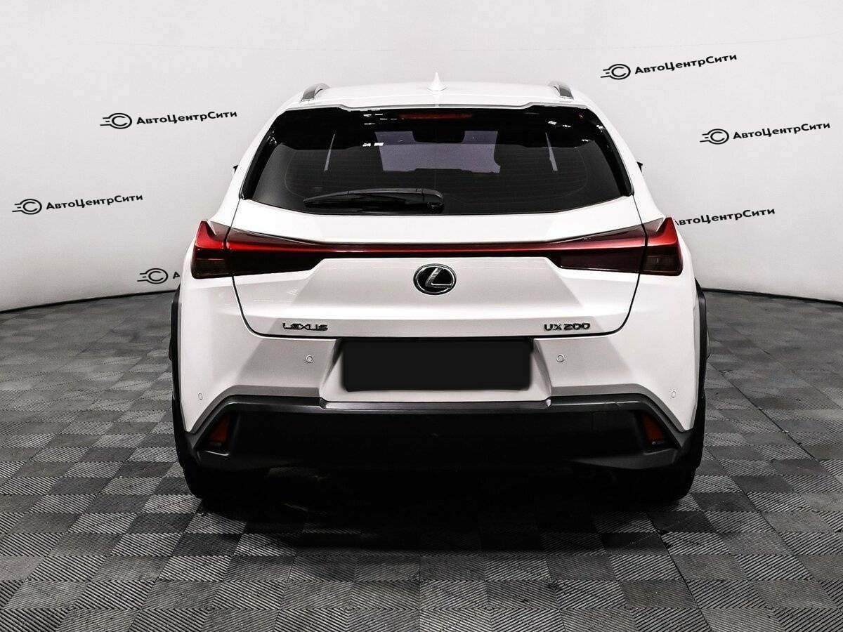 Lexus UX с пробегом — 2019 год. Фото: #5