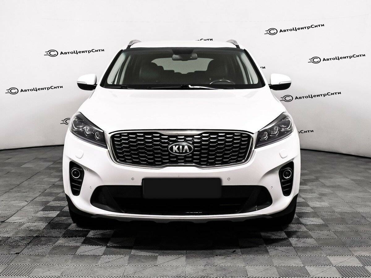 Kia Sorento с пробегом — 2018 год. Фото: #1
