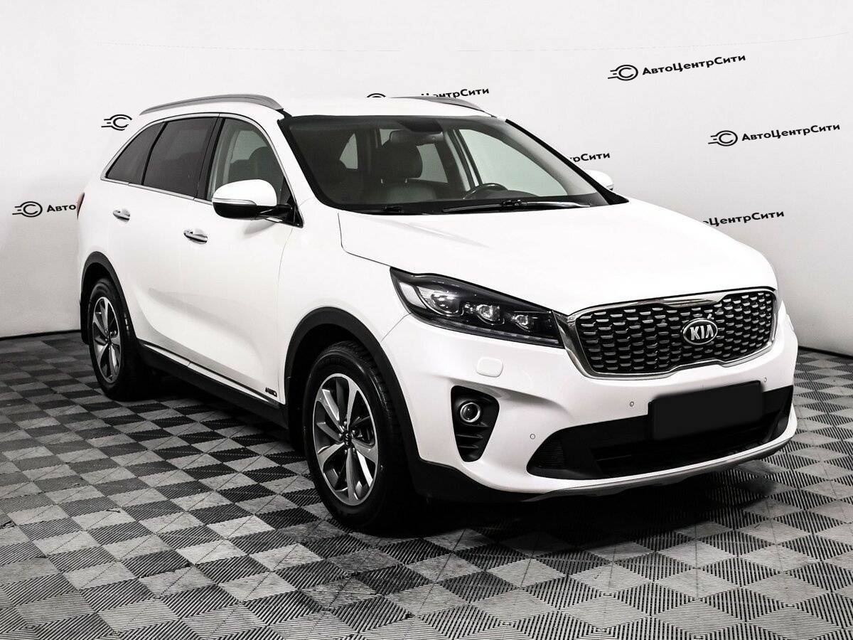 Kia Sorento с пробегом — 2018 год. Фото: #2