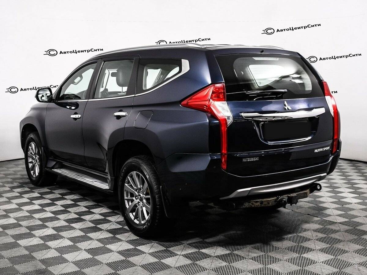 Mitsubishi Pajero Sport с пробегом — 2018 год. Фото: #6