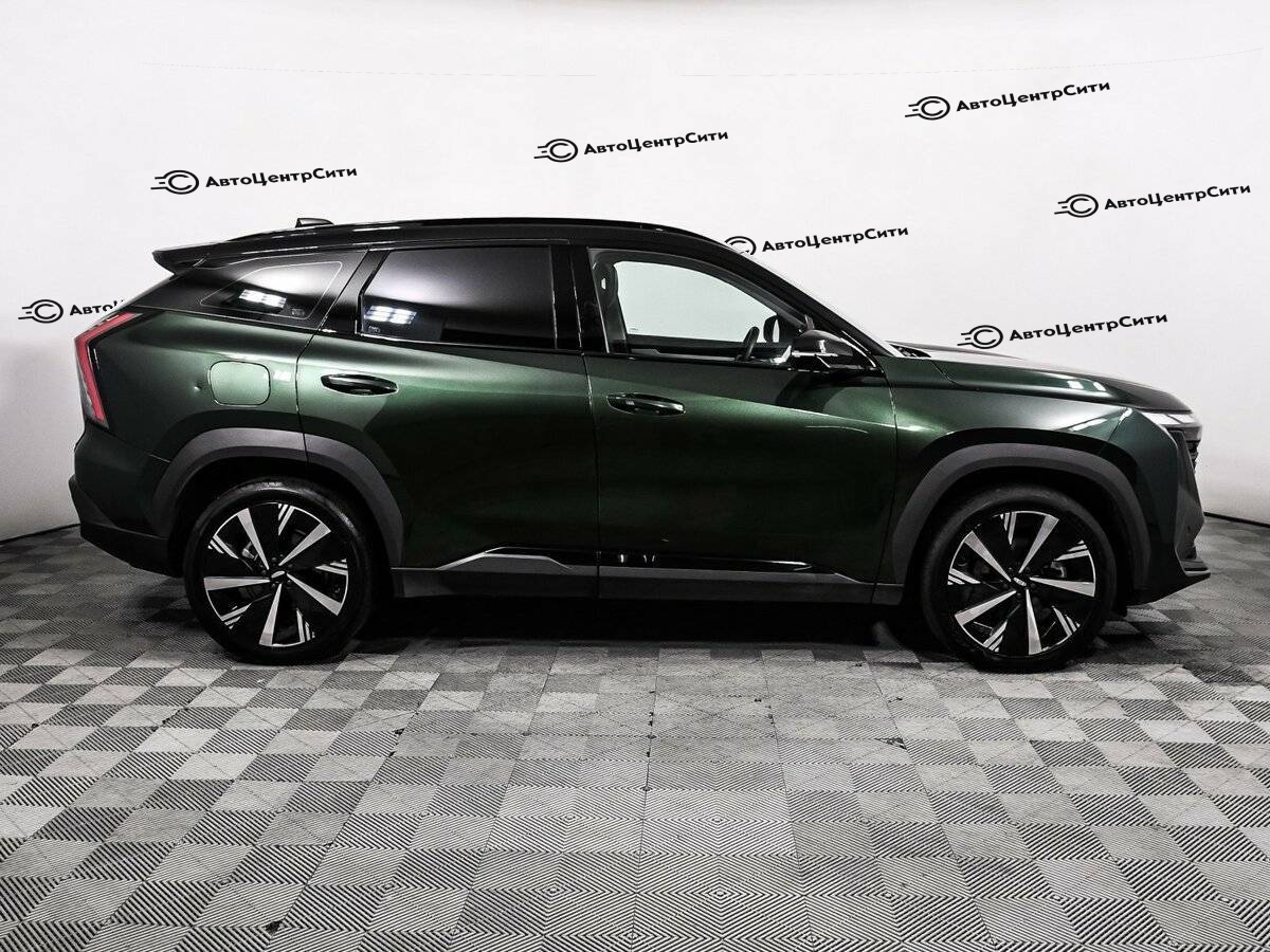 Geely Atlas с пробегом — 2023 год. Фото: #3