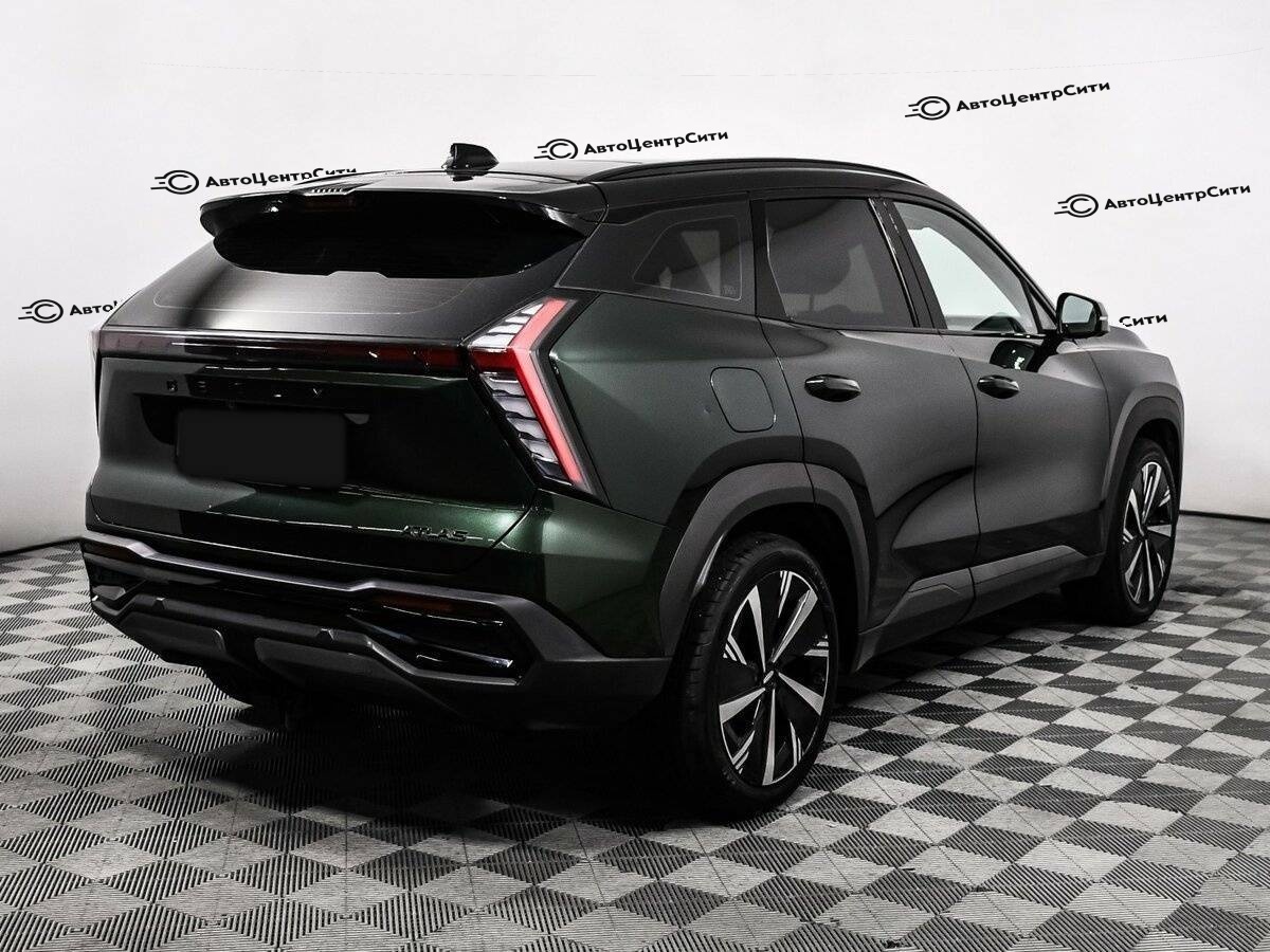 Geely Atlas с пробегом — 2023 год. Фото: #4