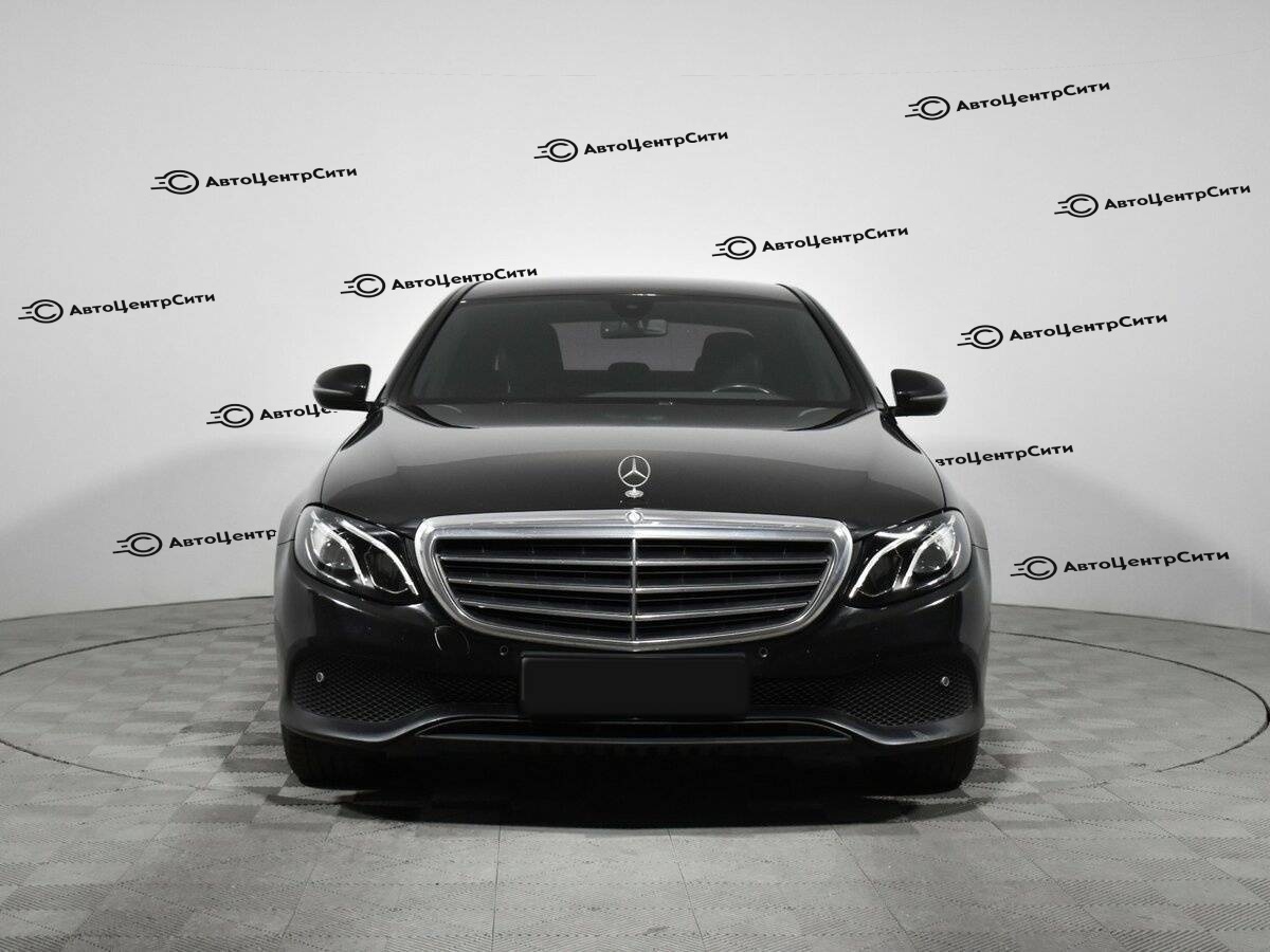 Mercedes-Benz E-Класс с пробегом — 2016 год. Фото: #1