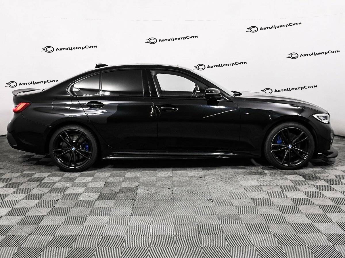 BMW 3 серии с пробегом — 2019 год. Фото: #3