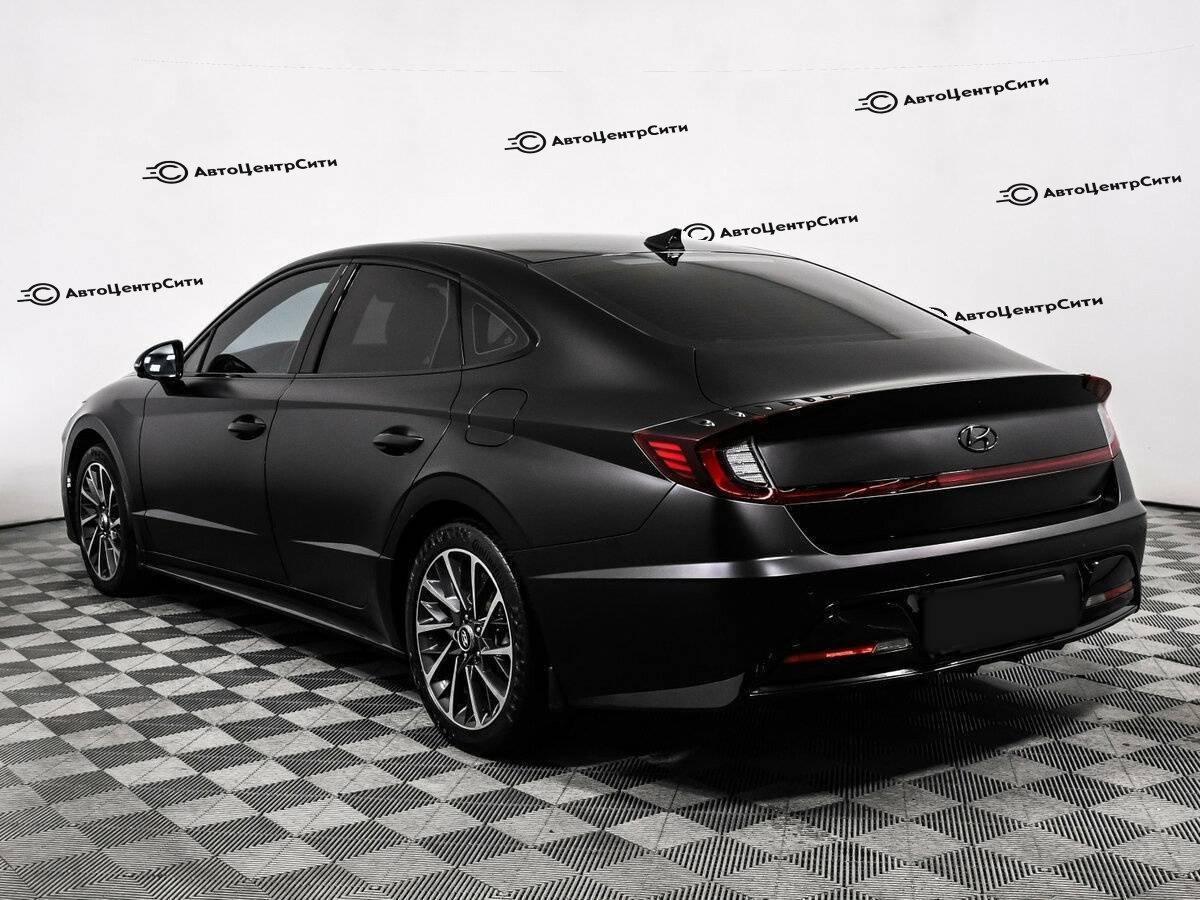 Hyundai Sonata с пробегом — 2021 год. Фото: #6