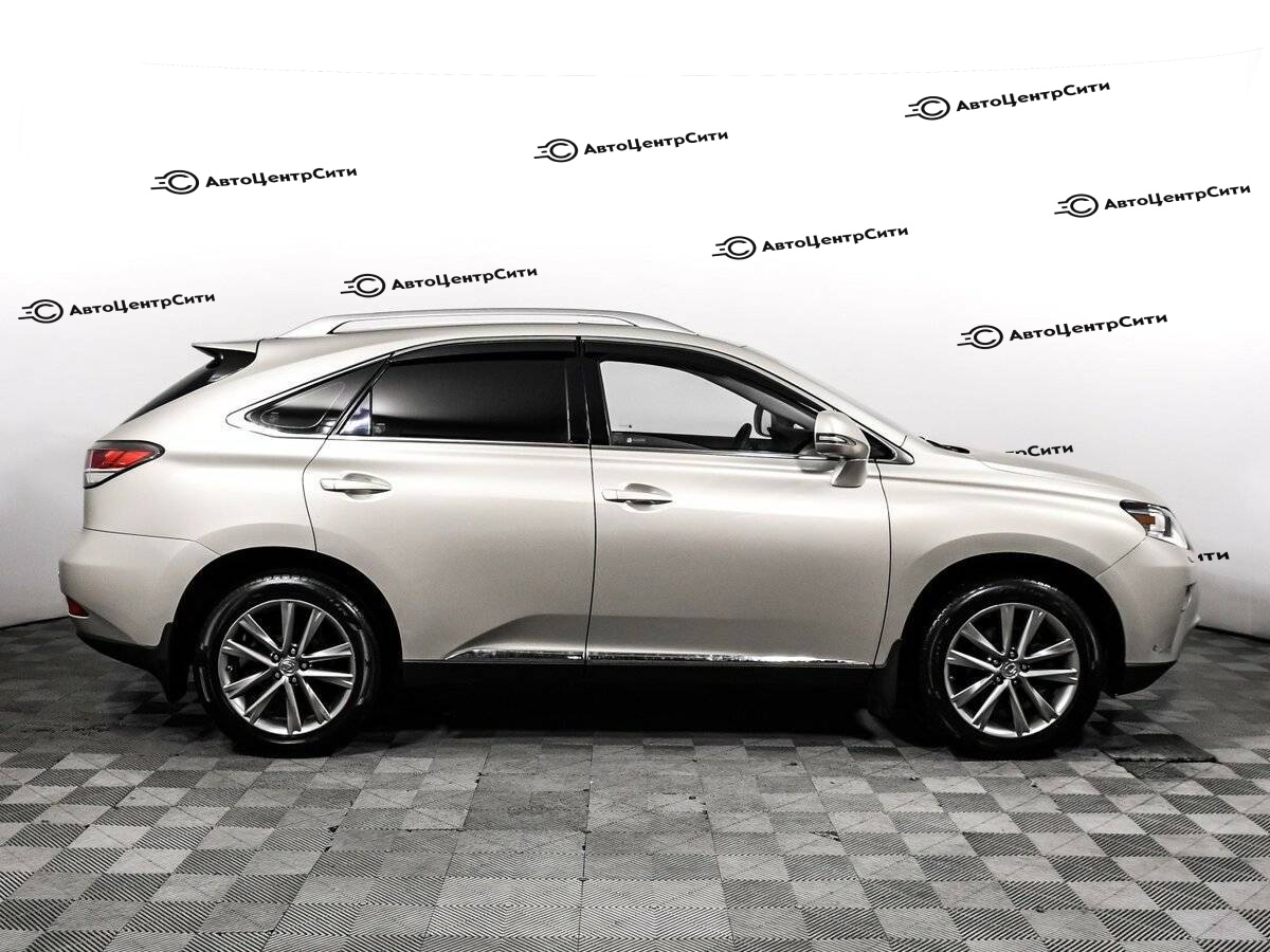 Lexus RX с пробегом — 2015 год. Фото: #3
