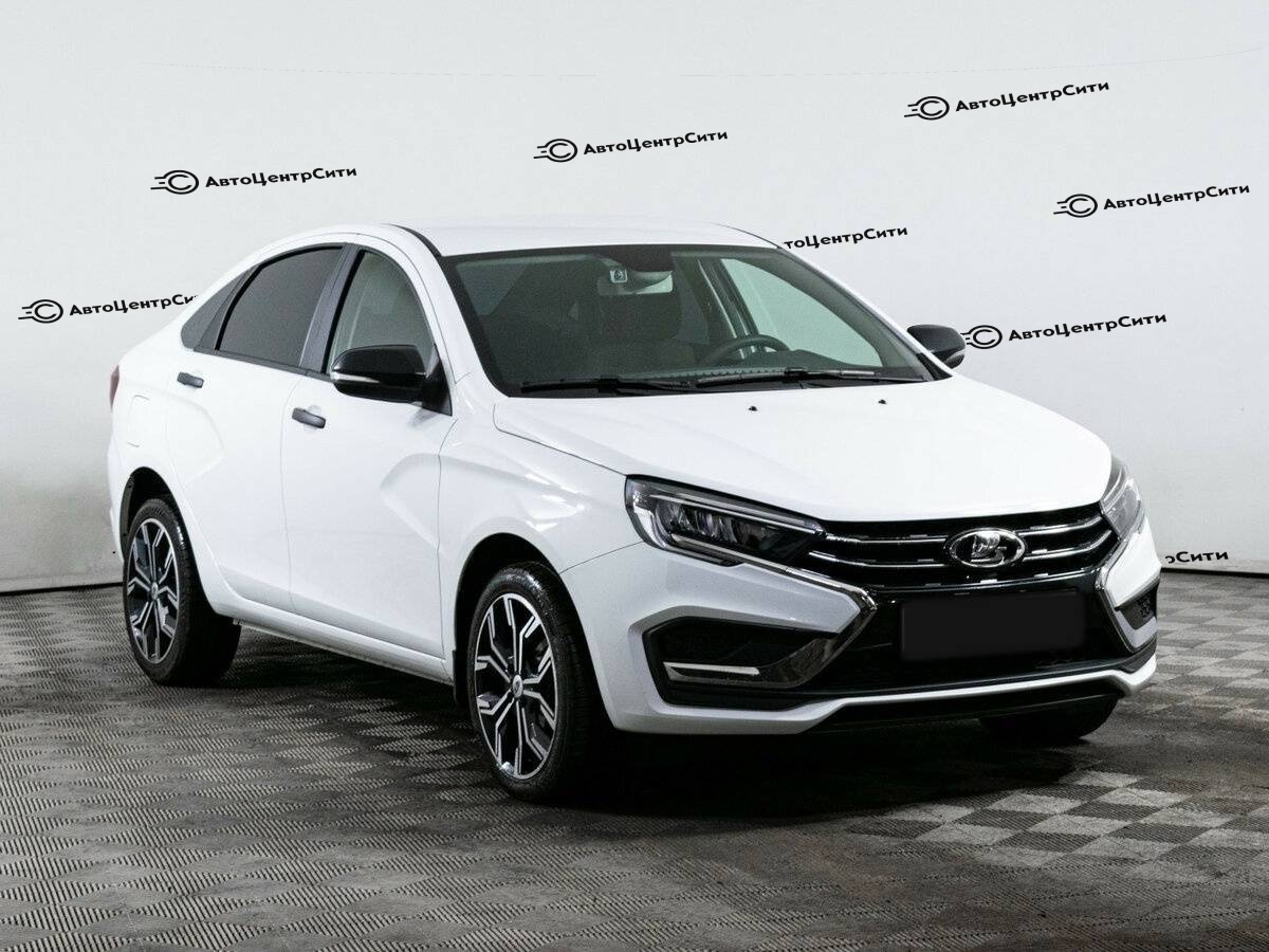 Lada (ВАЗ) Vesta с пробегом — 2024 год. Фото: #2