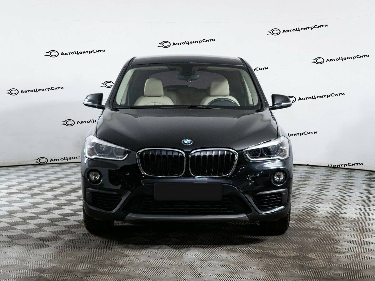 BMW X1 с пробегом — 2017 год. Фото: #1