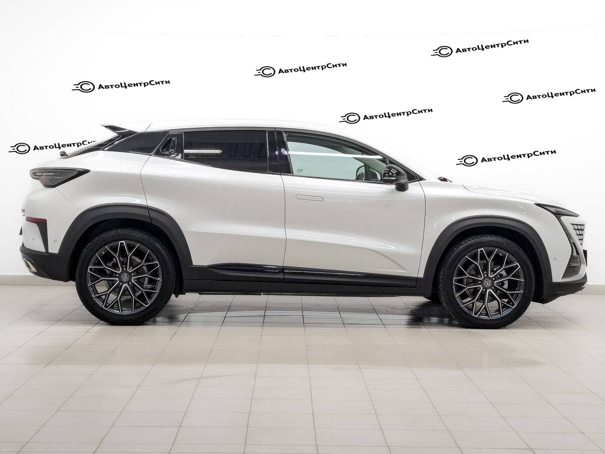 Changan UNI-T с пробегом — 2024 год. Фото: #3