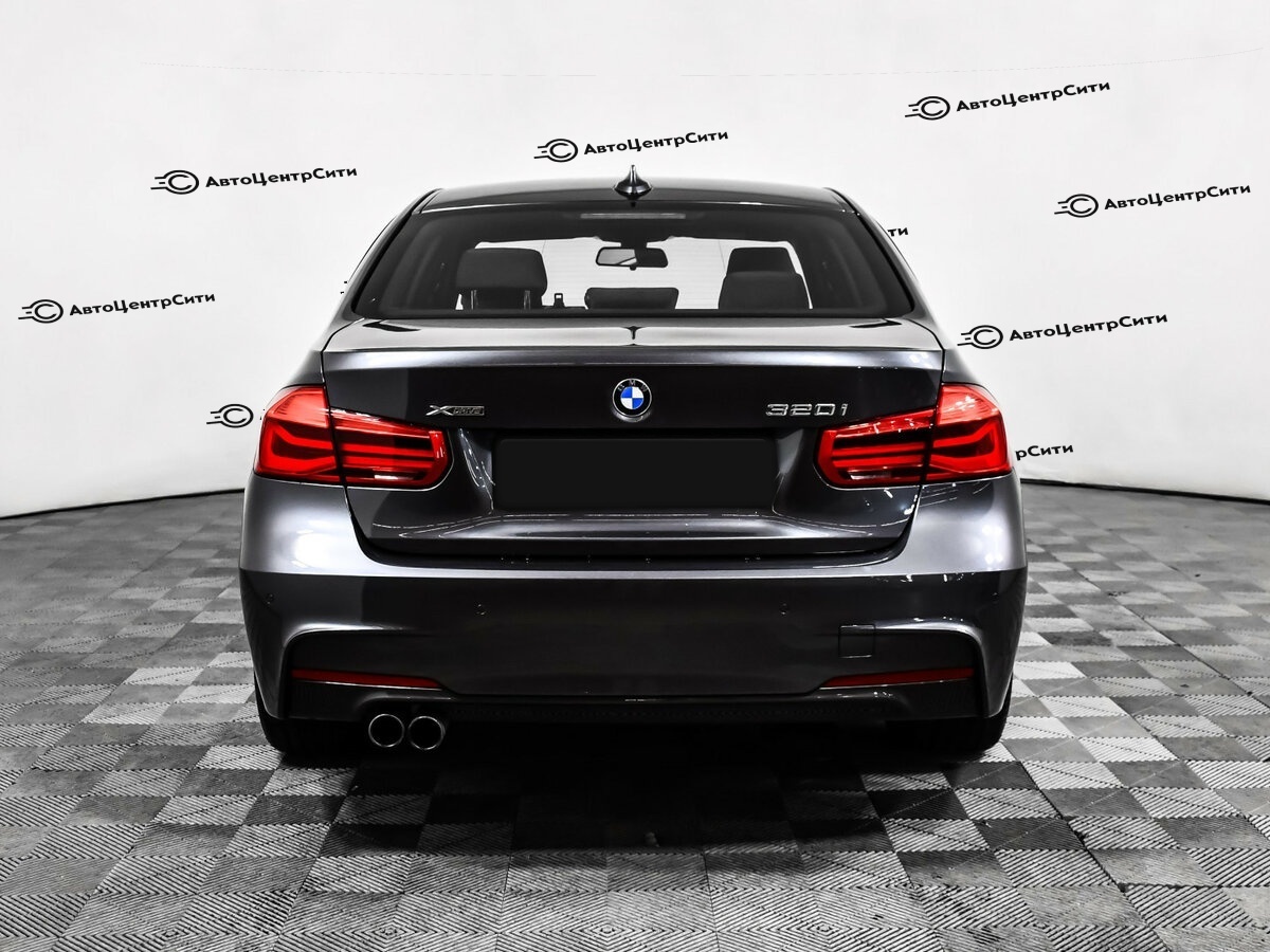 BMW 3 серии с пробегом — 2017 год. Фото: #5