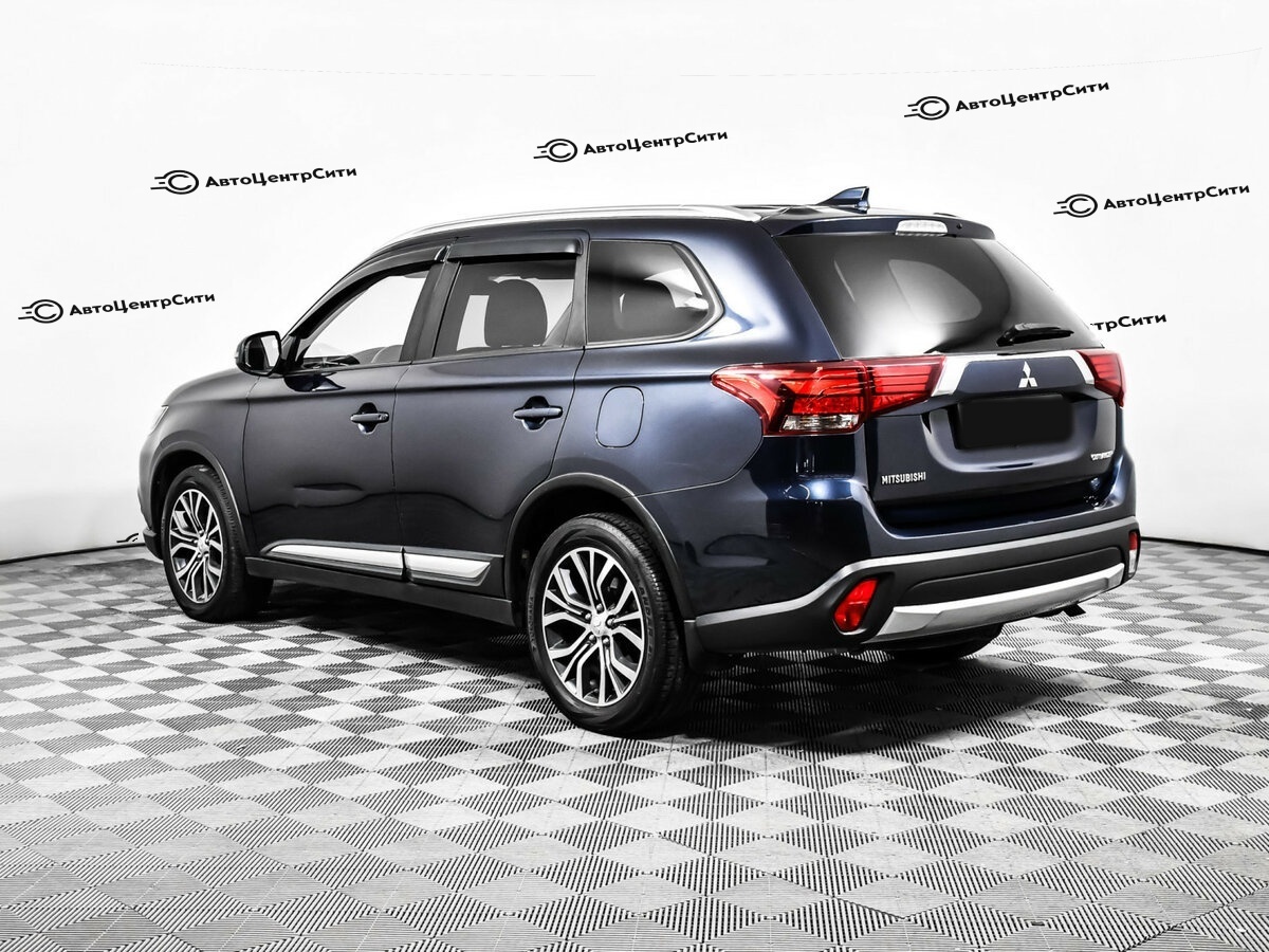 Mitsubishi Outlander с пробегом — 2018 год. Фото: #5