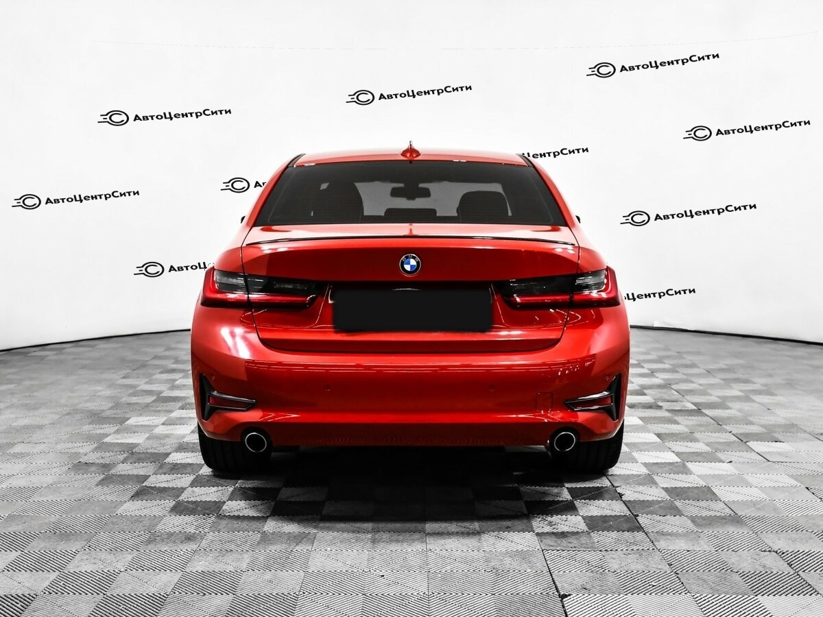 BMW 3 серии с пробегом — 2019 год. Фото: #4