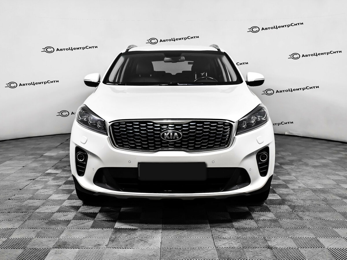 Kia Sorento с пробегом — 2019 год. Фото: #1