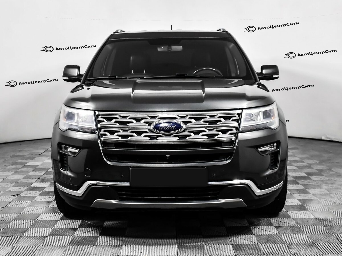 Ford Explorer с пробегом — 2018 год. Фото: #1
