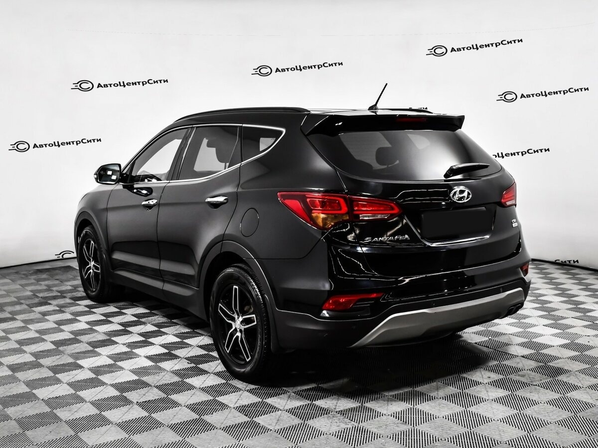 Hyundai Santa Fe с пробегом — 2017 год. Фото: #6