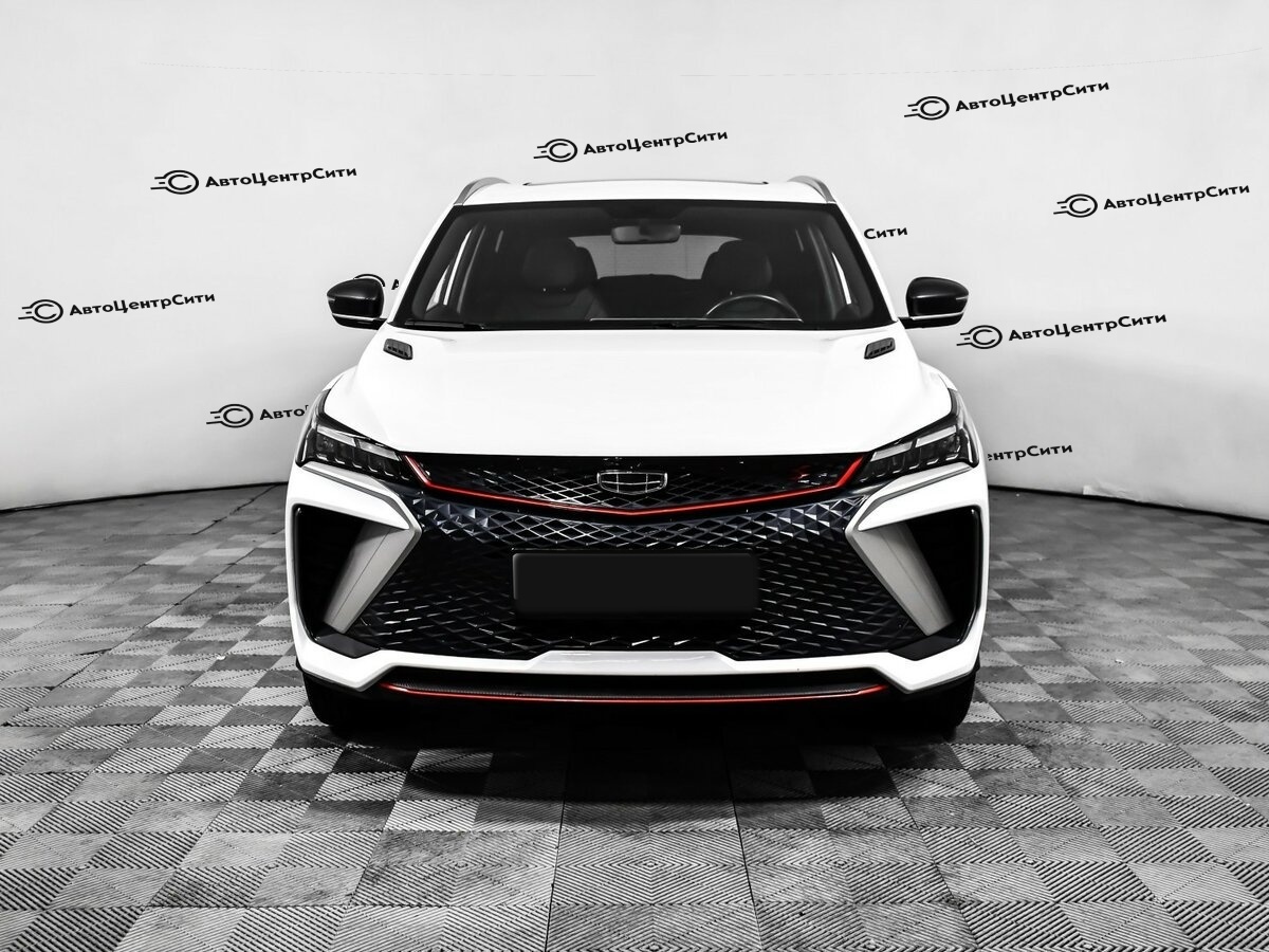 Geely Coolray с пробегом — 2023 год. Фото: #1